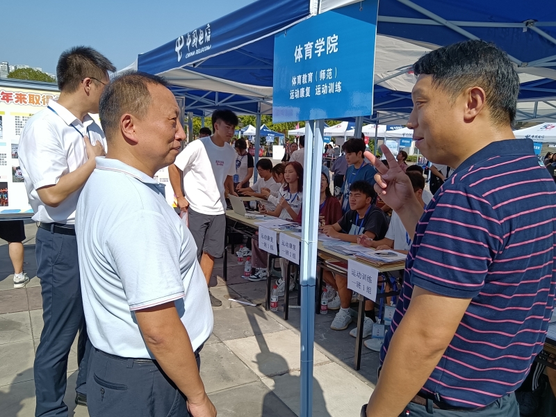 pLxi_1694493854727095081.jpg