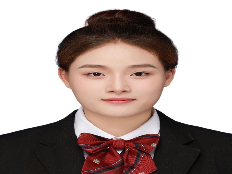 ymIY_1735464952941081909.jpg 蓝小莉.jpg