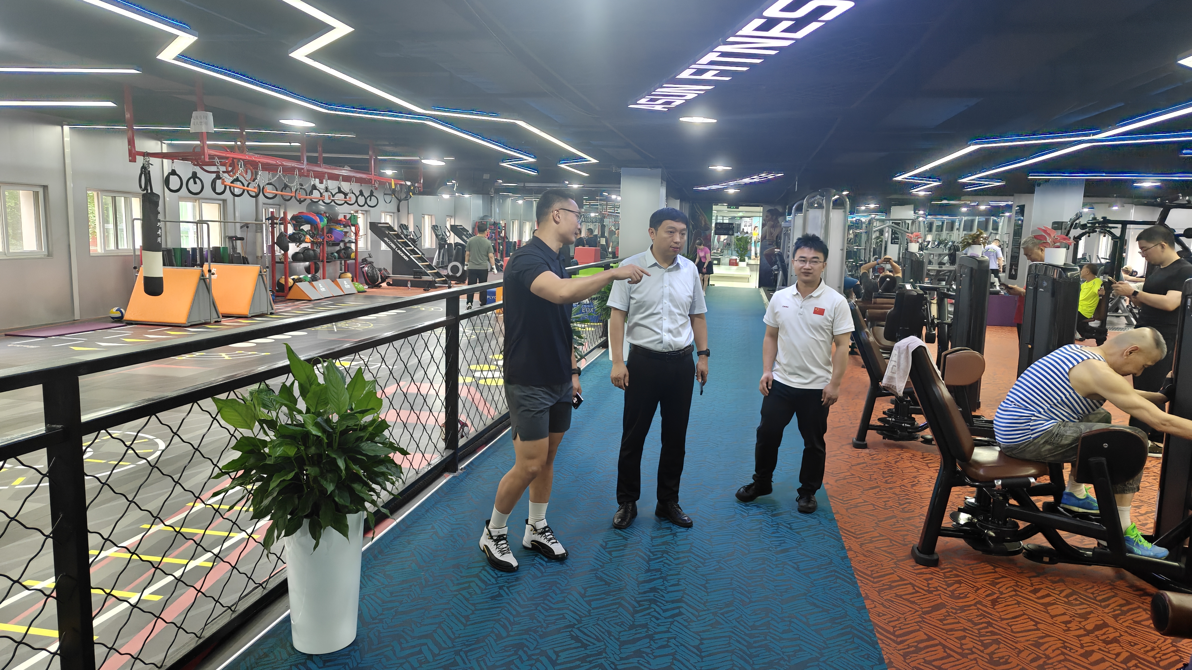 tTfz_1781147870153082394.jpg tTfz_1781147870153082394.jpg
